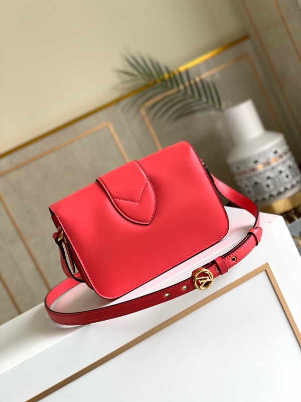 ルイヴィトンバッグ側面デザイン